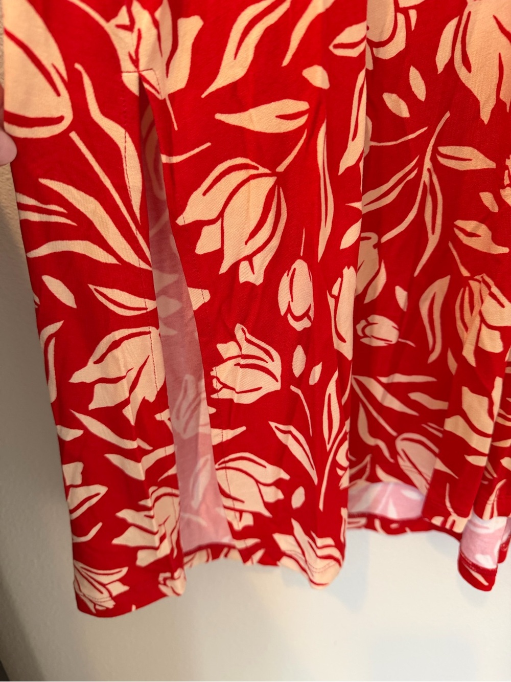 Cabi Dress, Small Red and Bone Floral, Never Worn Tearoom dress - Picture 8 of 9